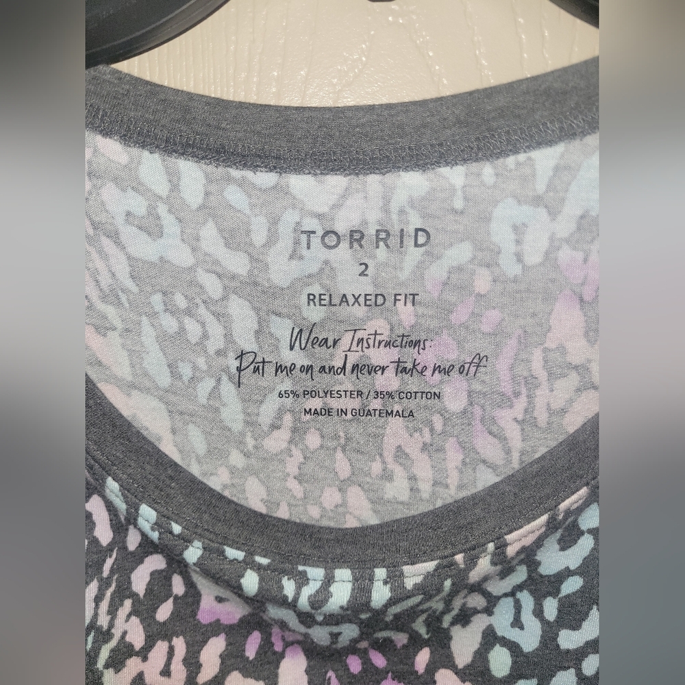 Torrid Gray Pastel Cheetah Print Top Womens Size 2xl - Picture 2 of 4